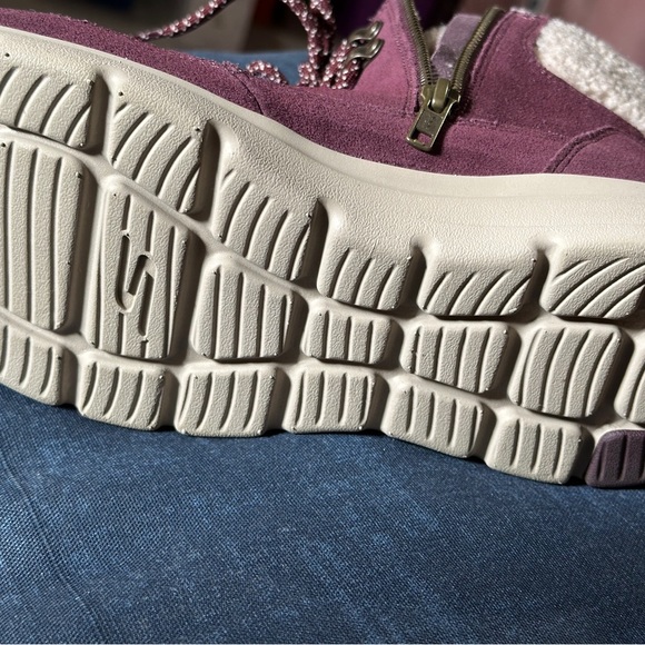 Sketchers winter walking boots - Picture 6 of 7